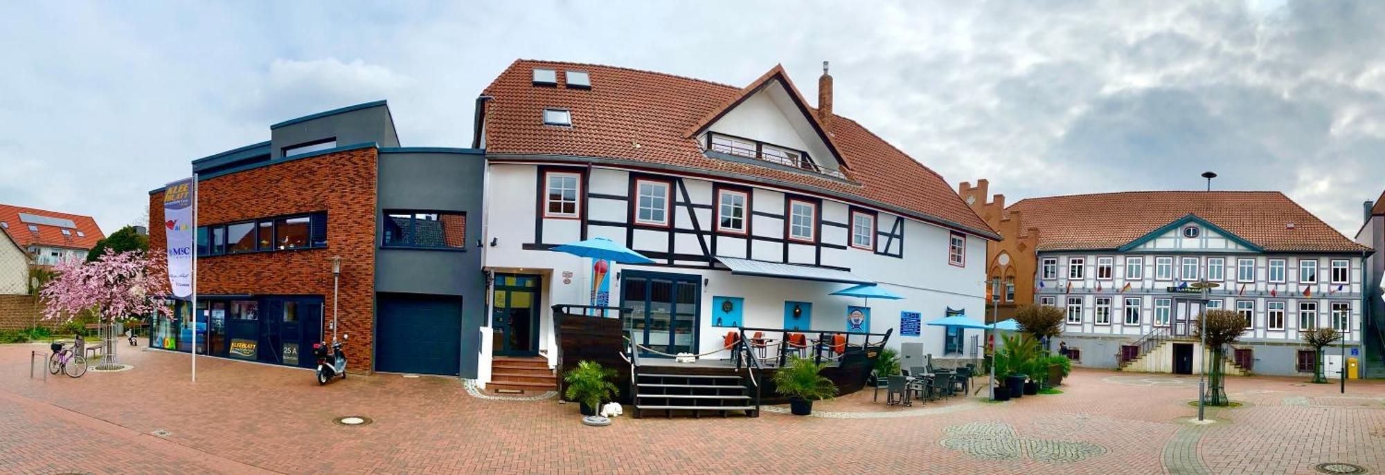 Kleeblatt Residenz Am Rathaus Lägenhet Sarstedt Exteriör bild